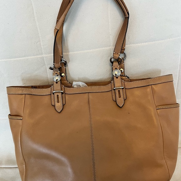 Coach tan leather shoulder bag - Picture 9 of 9